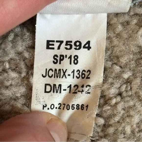 J Crew Turned Cut Off Shorts - size 26 - Picture 7 of 7